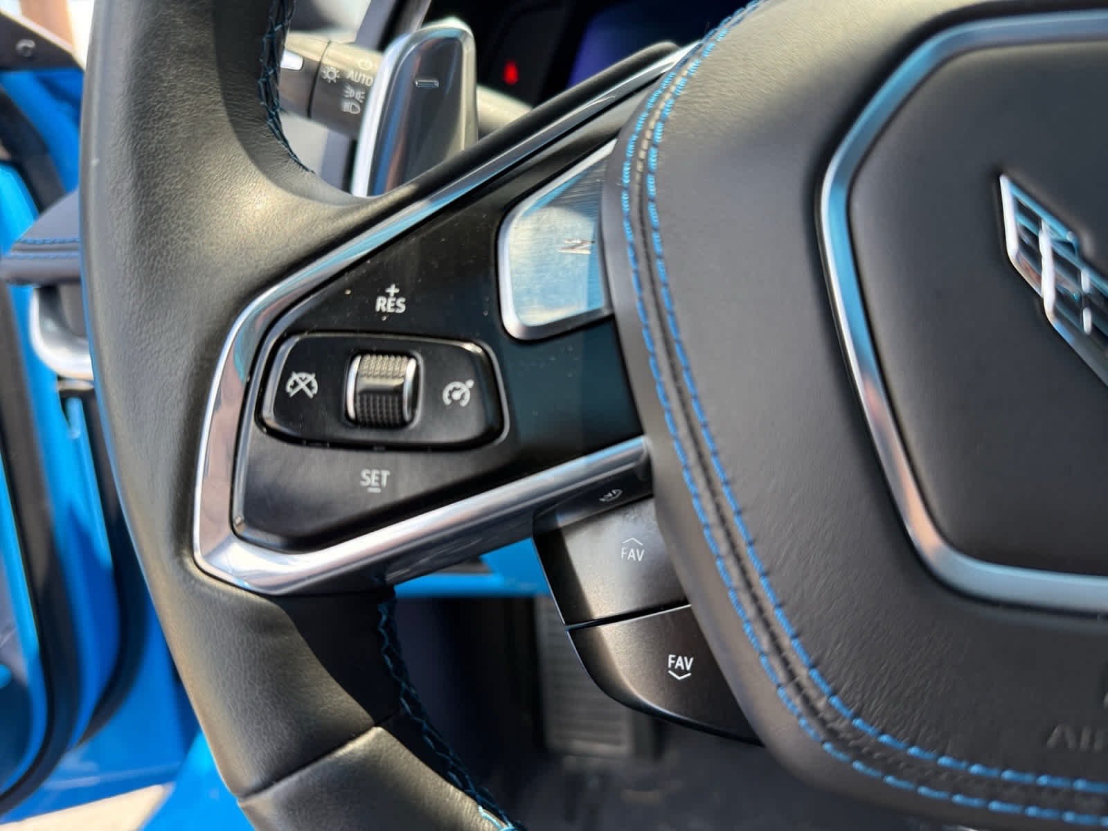 Used 2021 Rapid Blue Chevrolet 3LT image 24
