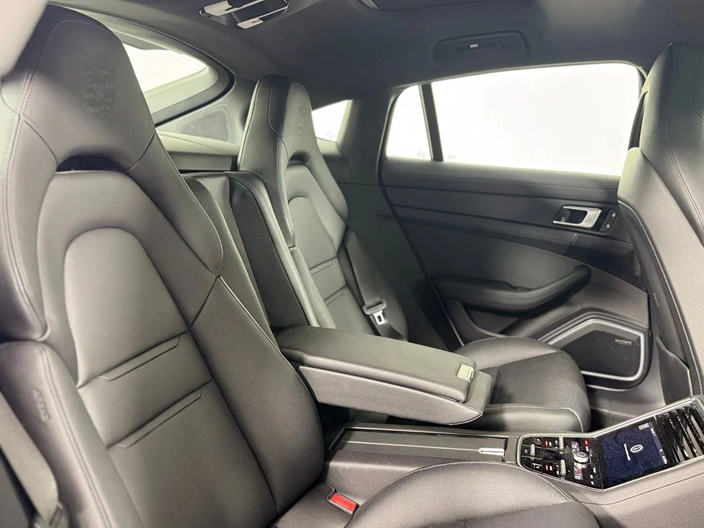 Used 2023 Silver Porsche 4 image 27