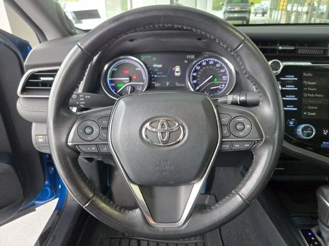 Used 2020 Blue Toyota XLE image 31