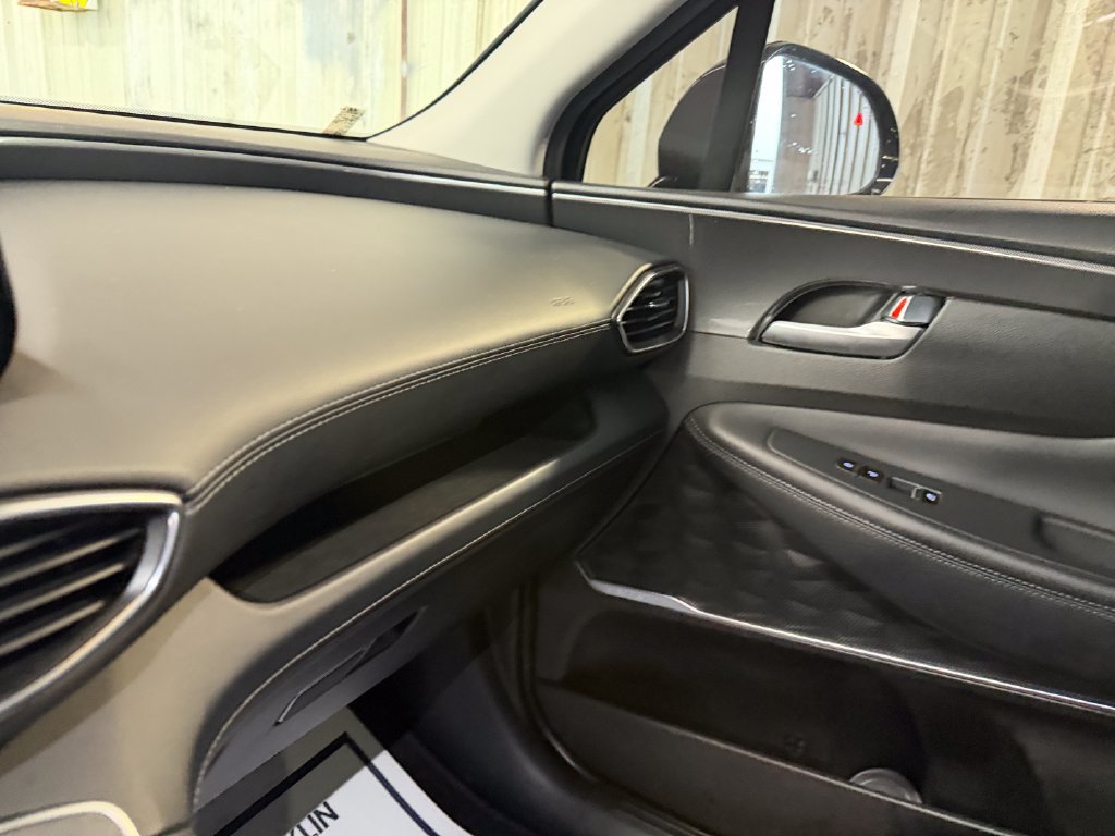 Used 2022 Black Hyundai SEL image 13