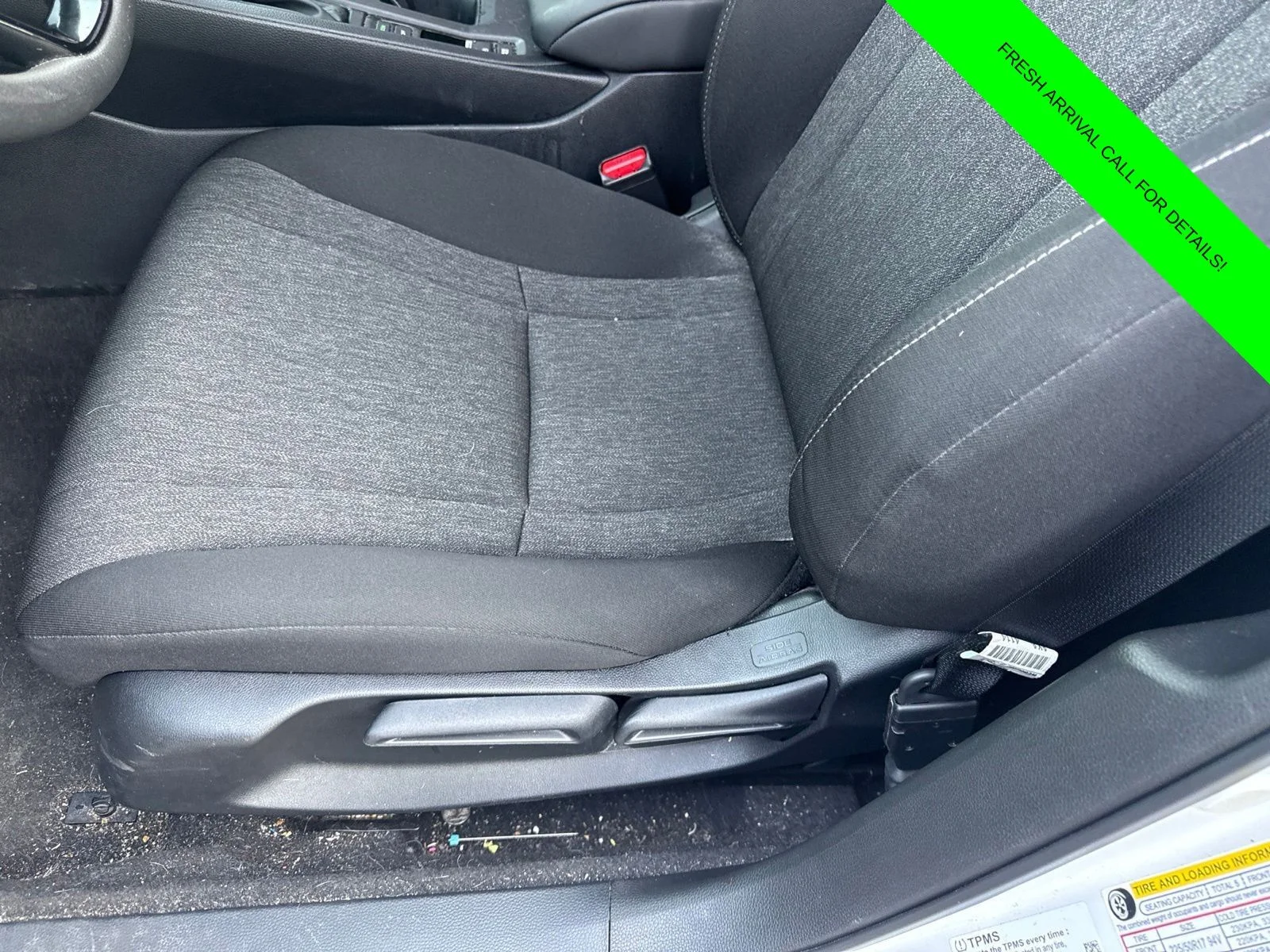Used 2024 Platinum White Pearl Honda LX image 16