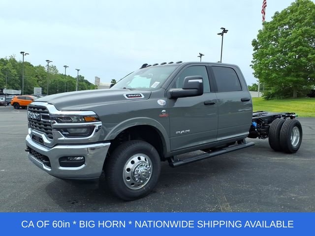 New 2026 Ceramic Gray Clearcoat RAM Tradesman image 3