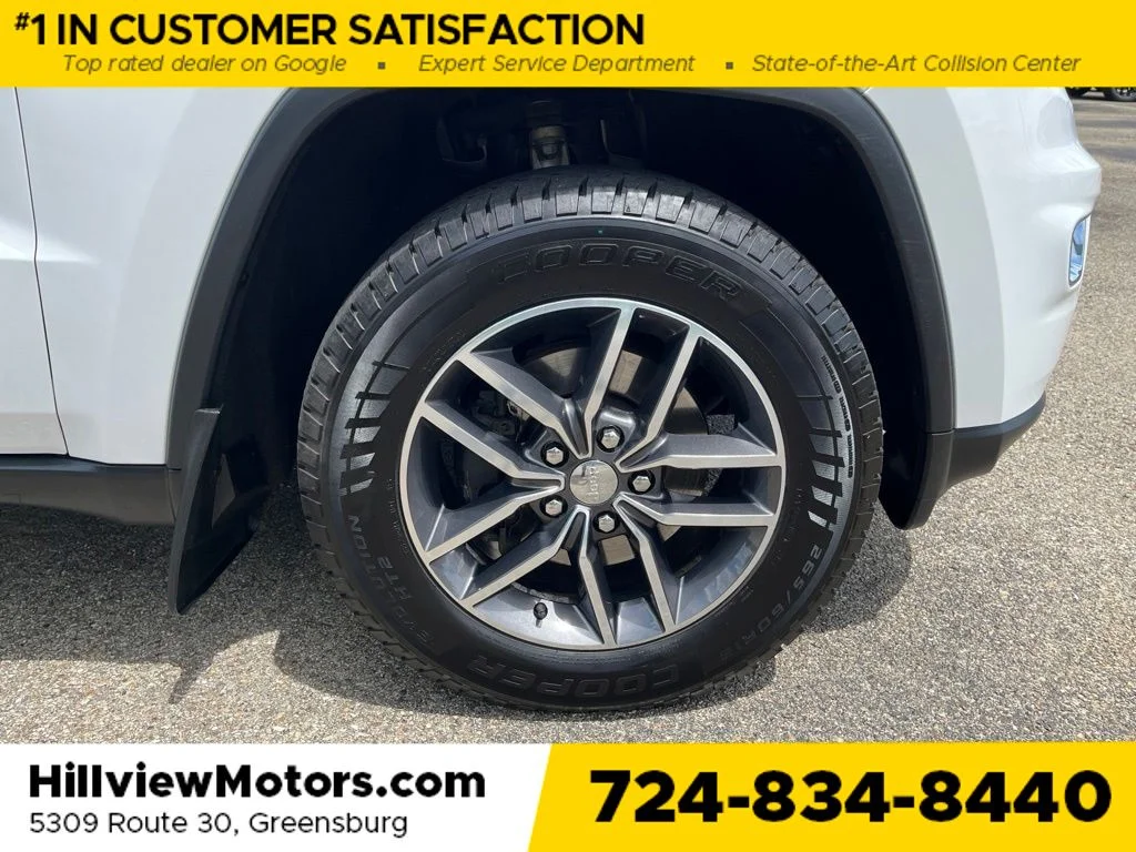Used 2018 Bright White Clearcoat Jeep Limited image 13