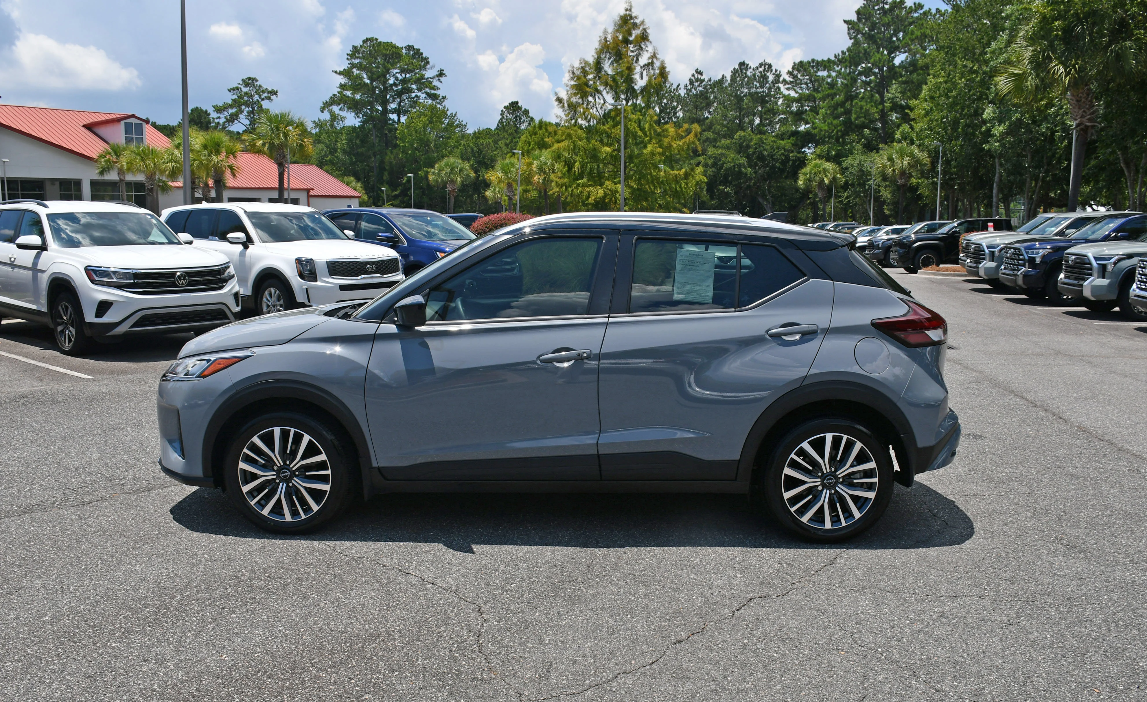 Used 2024 Gray Nissan SV image 2