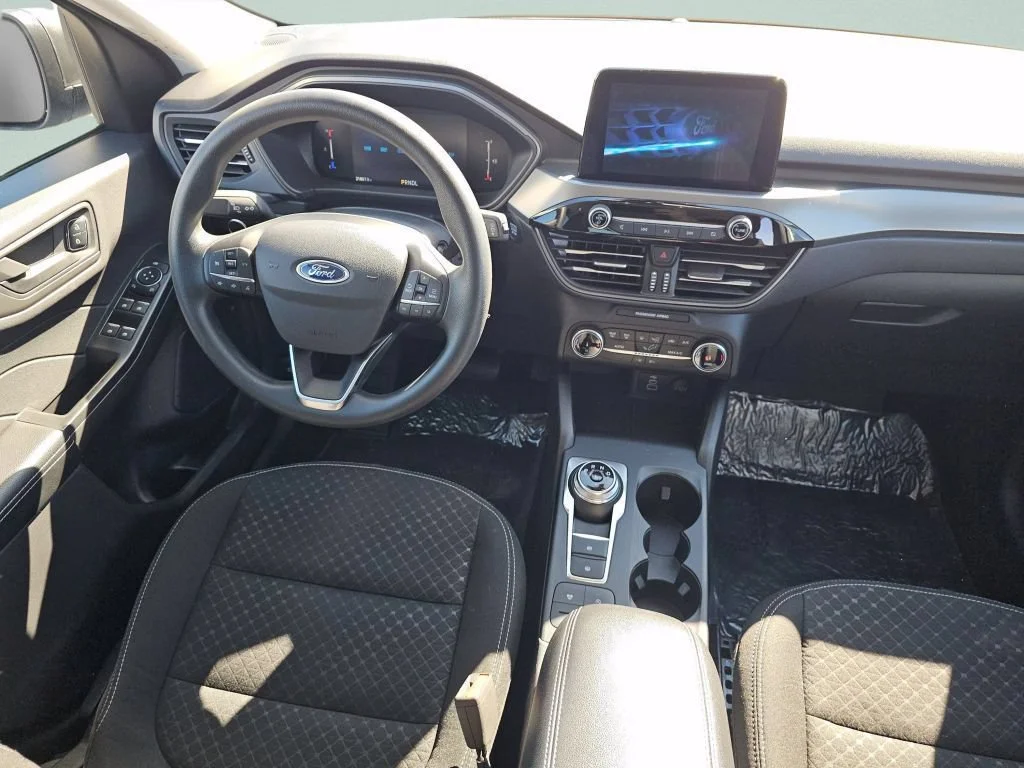 Used 2025 Silver Metallic Ford Active image 28