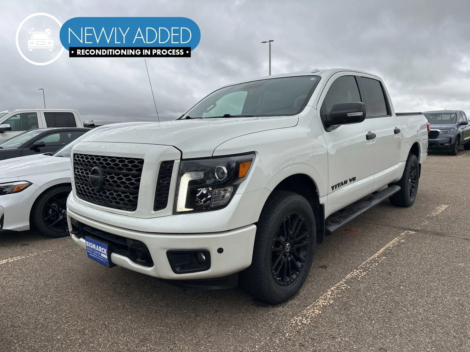 2018 Nissan Titan SL 4X4 Crew Cab's photo