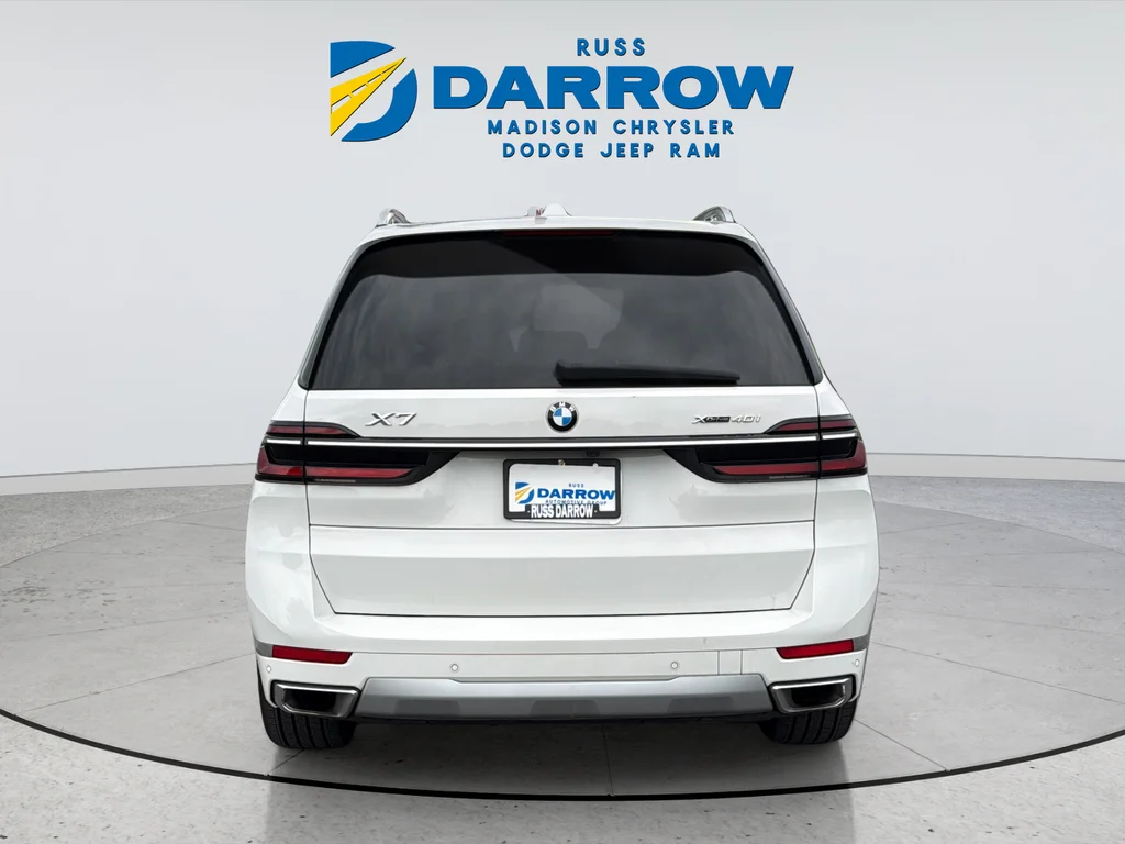 Used 2026 White BMW xDrive40i image 4