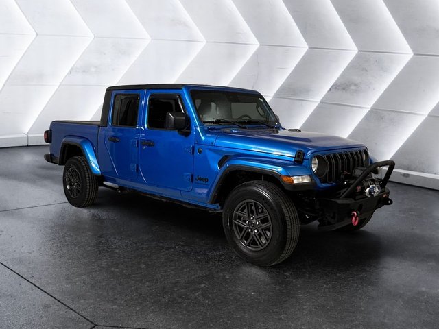 2024 Jeep Gladiator Sport S