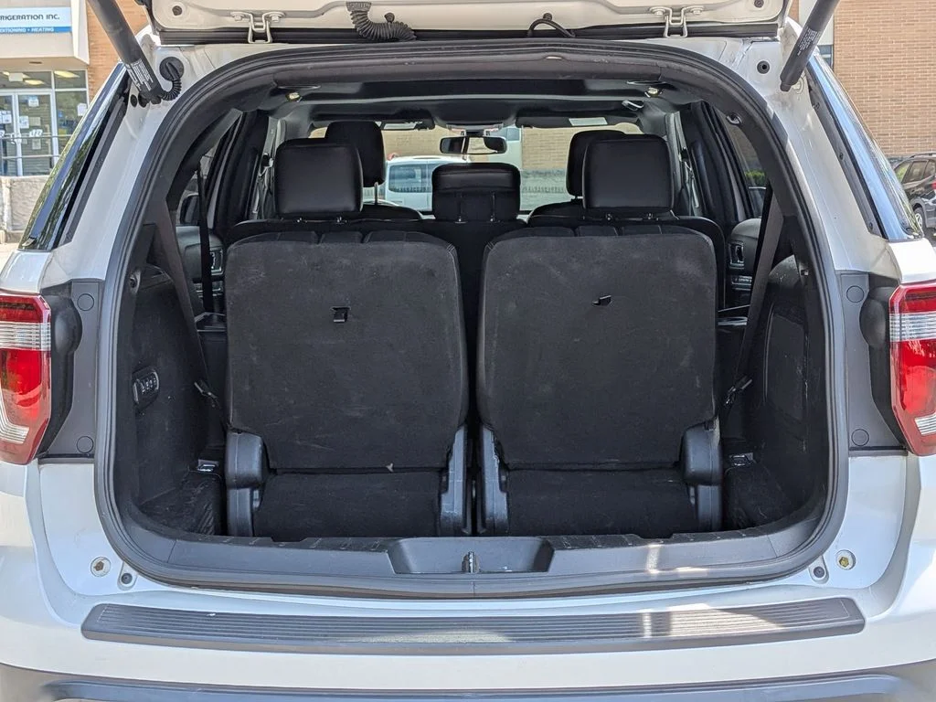 Used 2019 White Ford Sport image 7