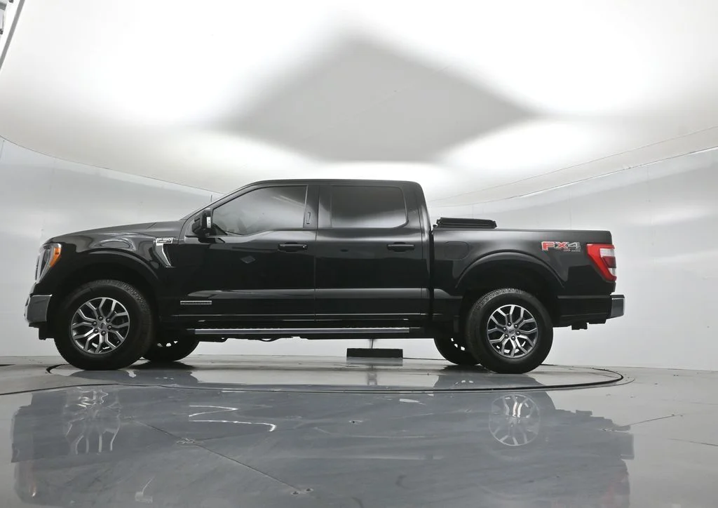 Certified Used 2022 Black Ford Lariat image 8