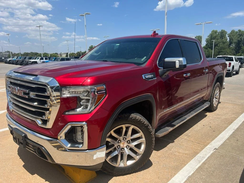 Used 2021 Red GMC SLT image 1
