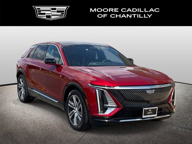 2024 Cadillac LYRIQ Luxury 1