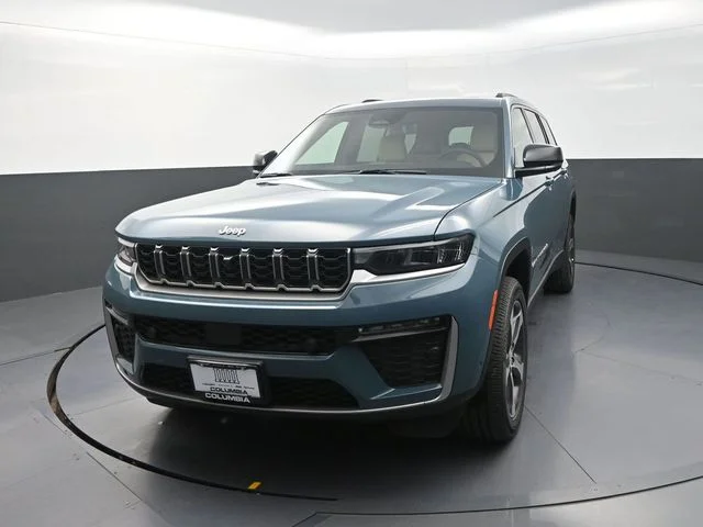 New 2026 Steel Blue Exterior Paint Jeep Limited image 5
