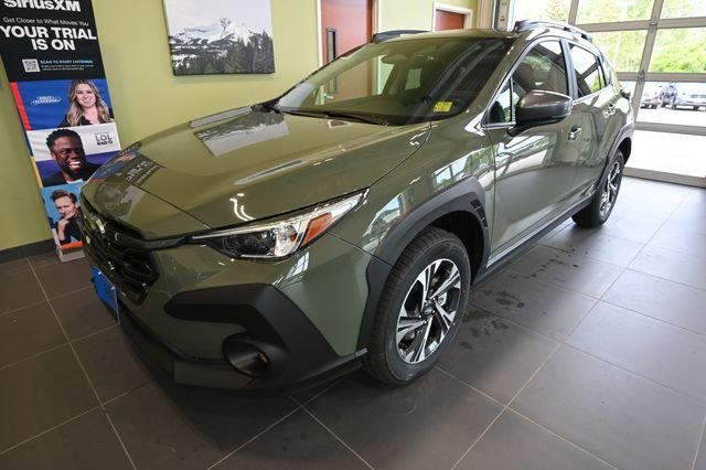 New 2026 ALPINE GREEN Subaru Premium image 15