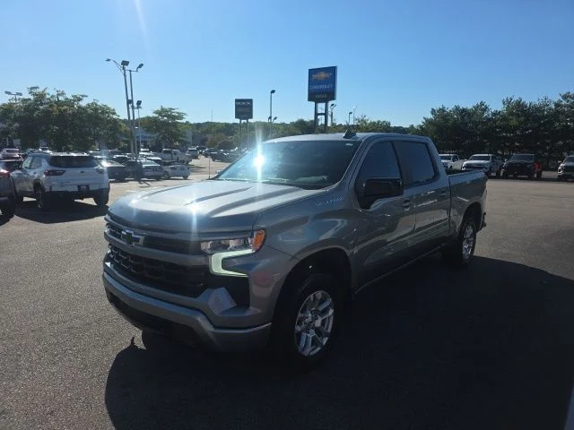 Used 2026 Gray Chevrolet RST image 6