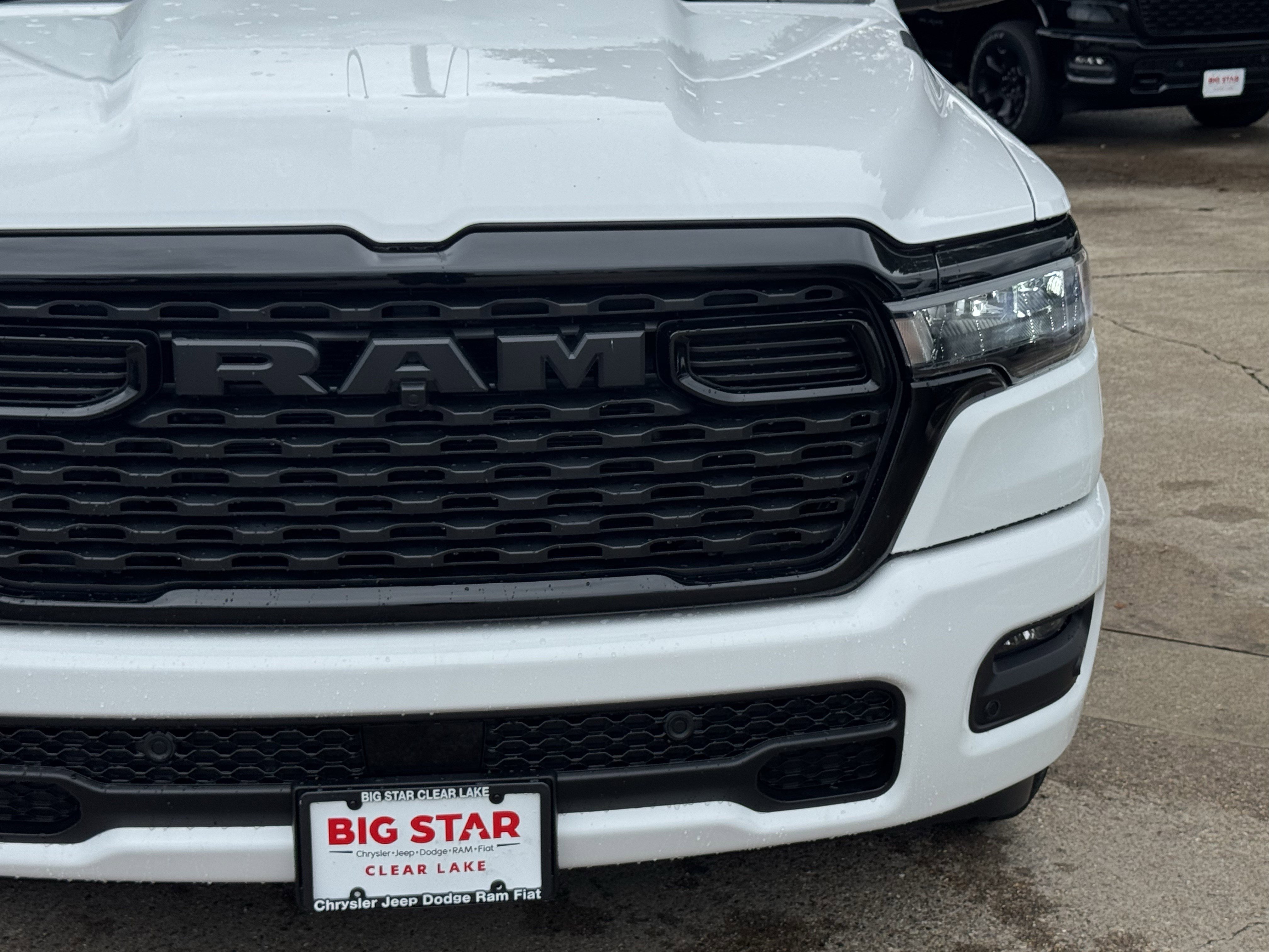 New 2026 Bright White Clear-Coat Exterior Paint RAM Lone Star image 4