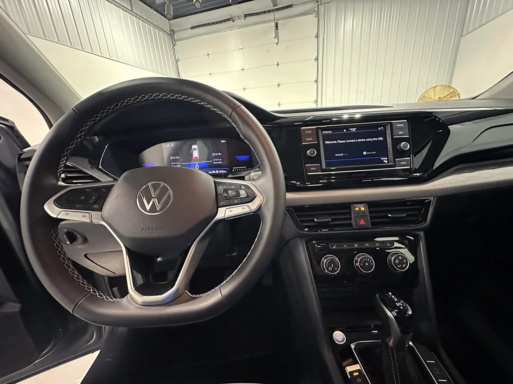 Used 2024 Gray Volkswagen 1.5T S image 34