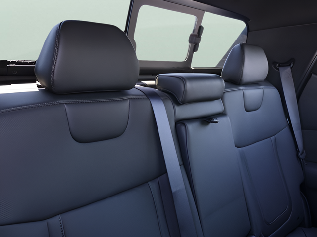 Certified Used 2025 Black Hyundai XRT image 17