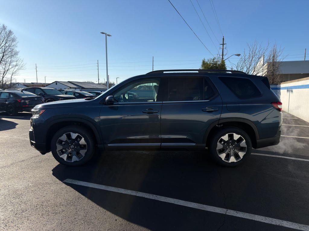 New 2026 Smoke Blue Pearl Honda Touring image 2
