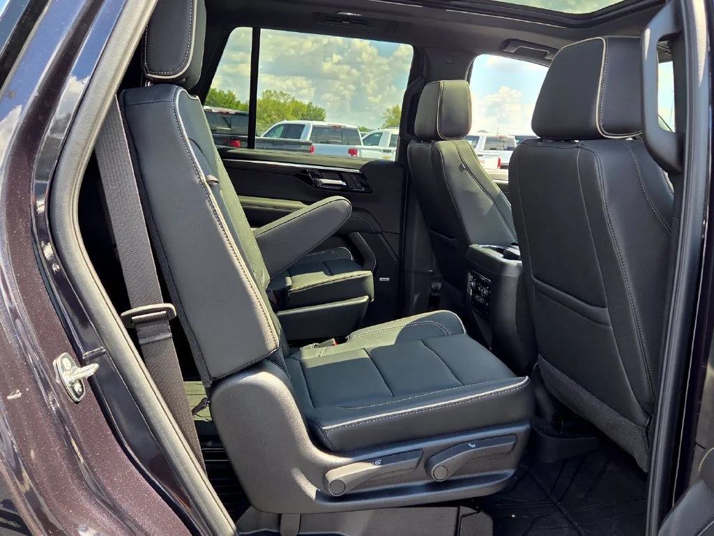 New 2026 Dark Ash Metallic Chevrolet Premier image 41
