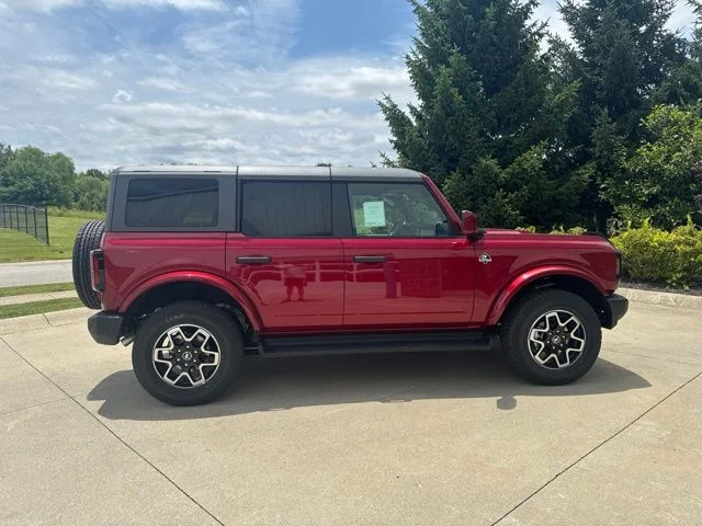New 2026 Ruby Red Metallic Tinted Clearcoat Ford Outer Banks® image 35