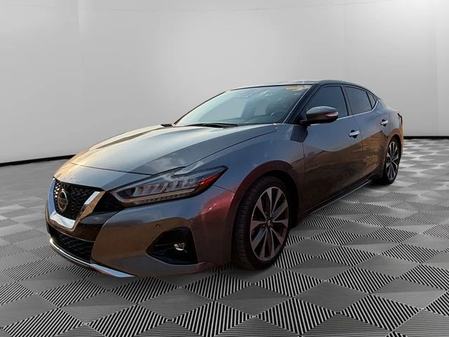 2022 Nissan Maxima Platinum's photo