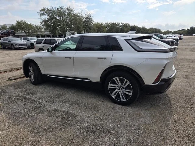 Used 2024 White Cadillac Tech image 4