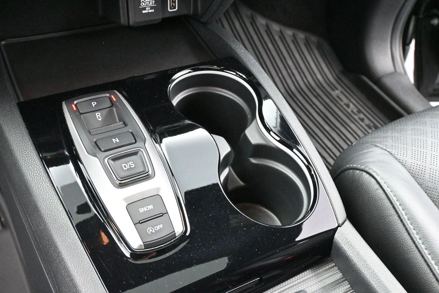 Used 2020 Black Copper Pearl Honda Touring image 19