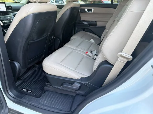 Used 2020 White Ford XLT image 21