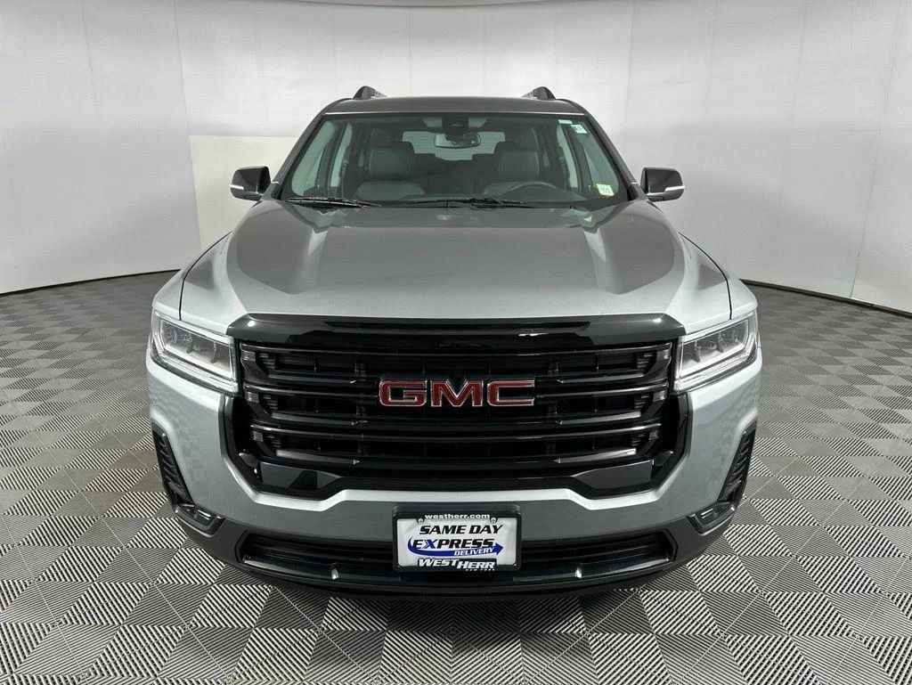 Used 2023 Sterling Metallic GMC SLT image 3