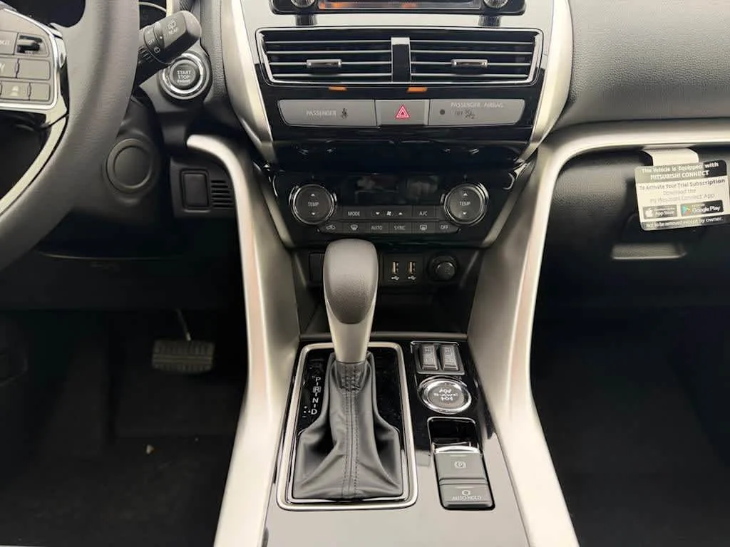 2026 Mitsubishi Eclipse Cross SE - Photo 22
