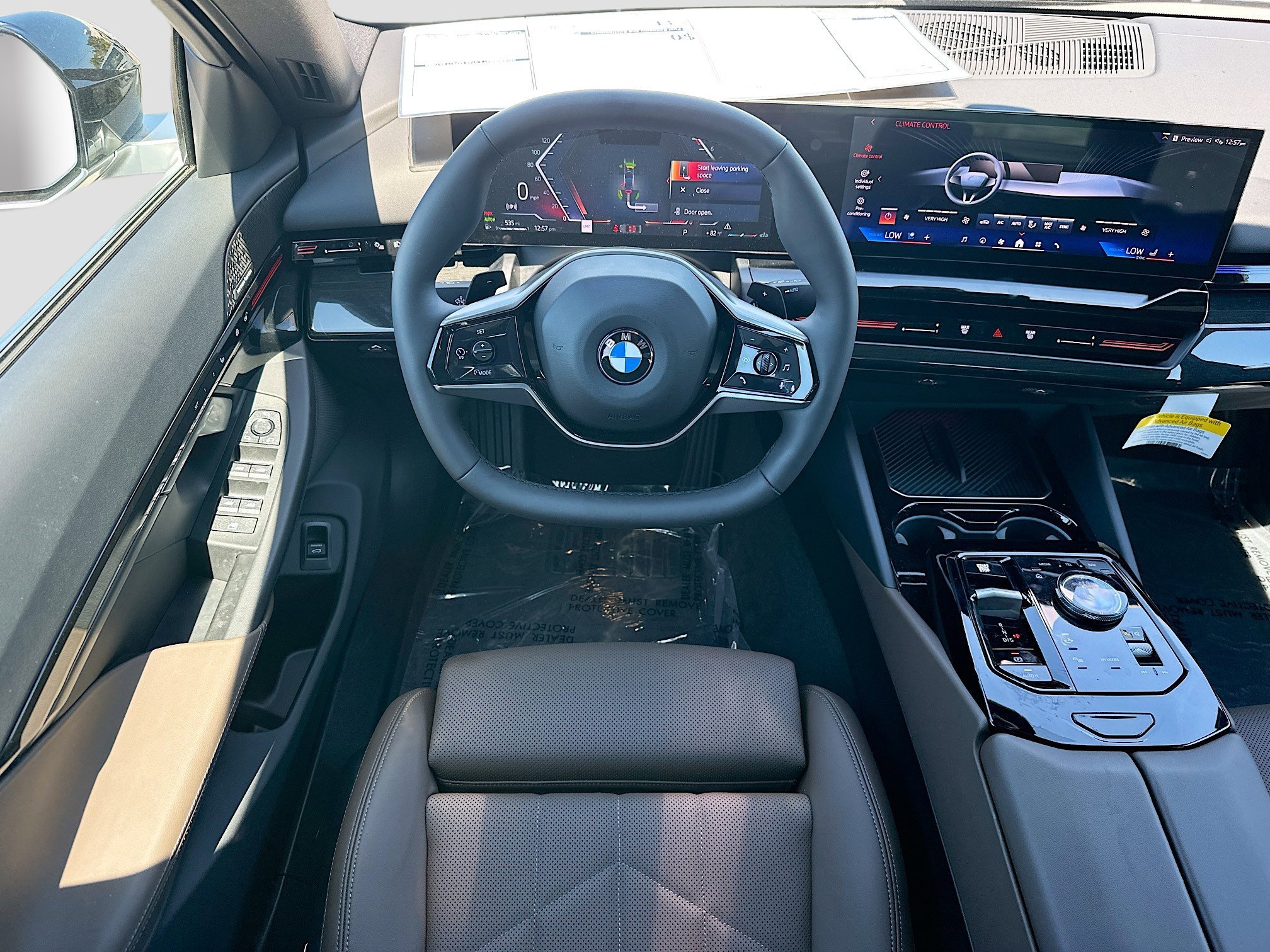 New 2025 Black Sapphire Metallic BMW 530i image 17