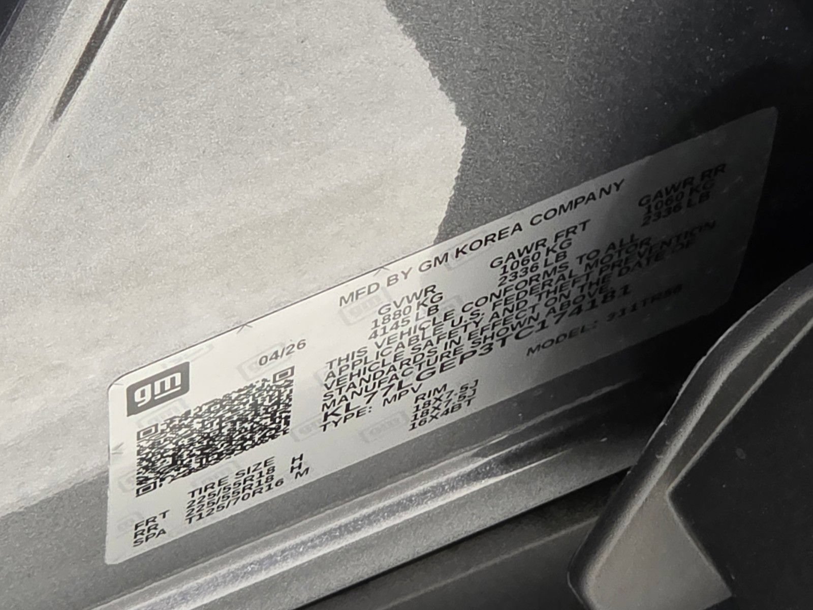 New 2026 Sterling Gray Metallic Chevrolet 1RS image 32