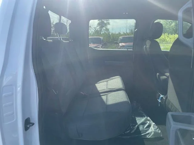 New 2026 Oxford White Ford F-350® XL image 65