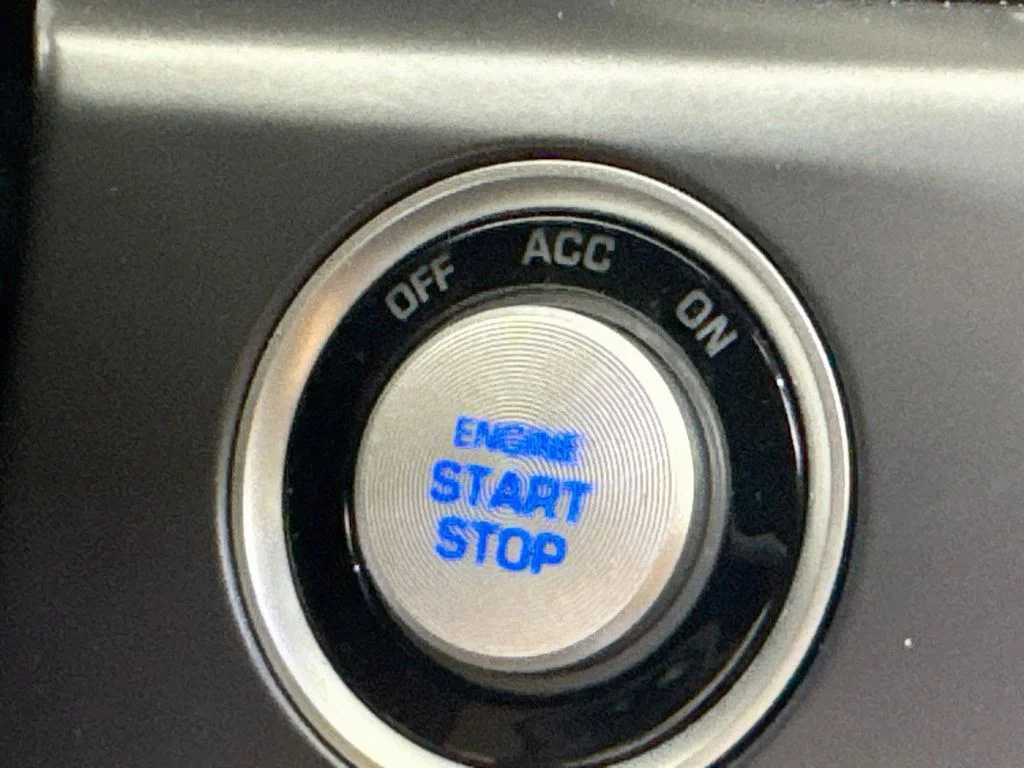 Used 2019 Blue Hyundai Limited image 19