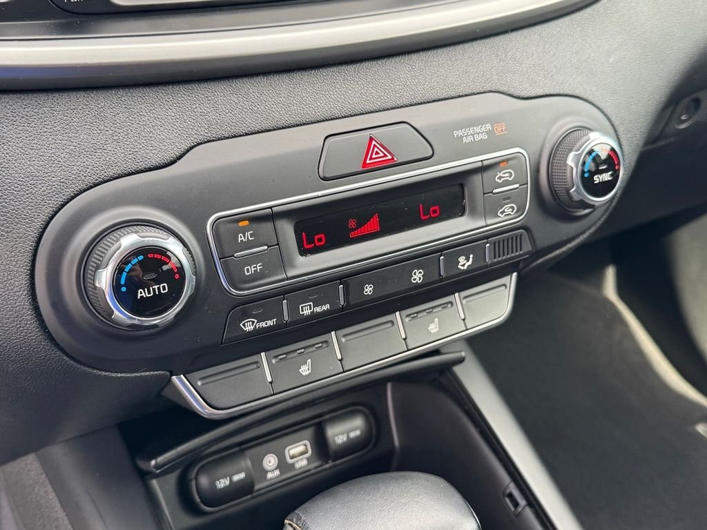Used 2019 Silver Kia LX image 28