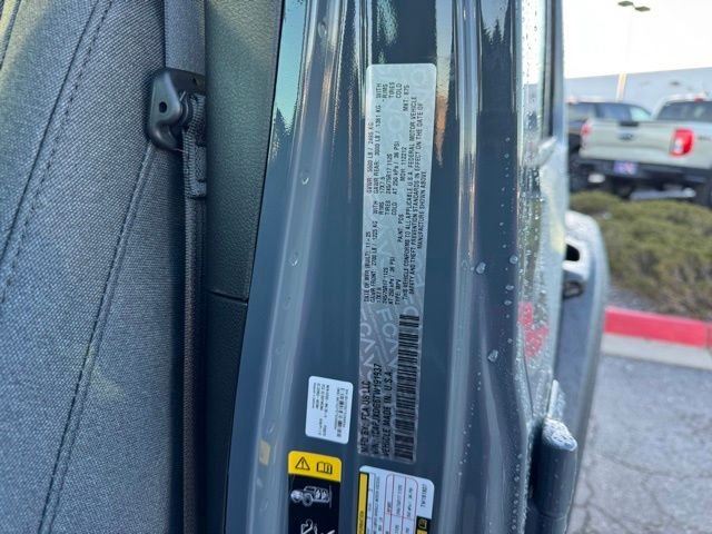 New 2026 Anvil Clear-Coat Exterior Paint Jeep Sport image 38