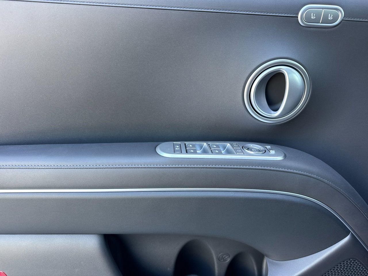 New 2026 Gray Hyundai Limited image 10
