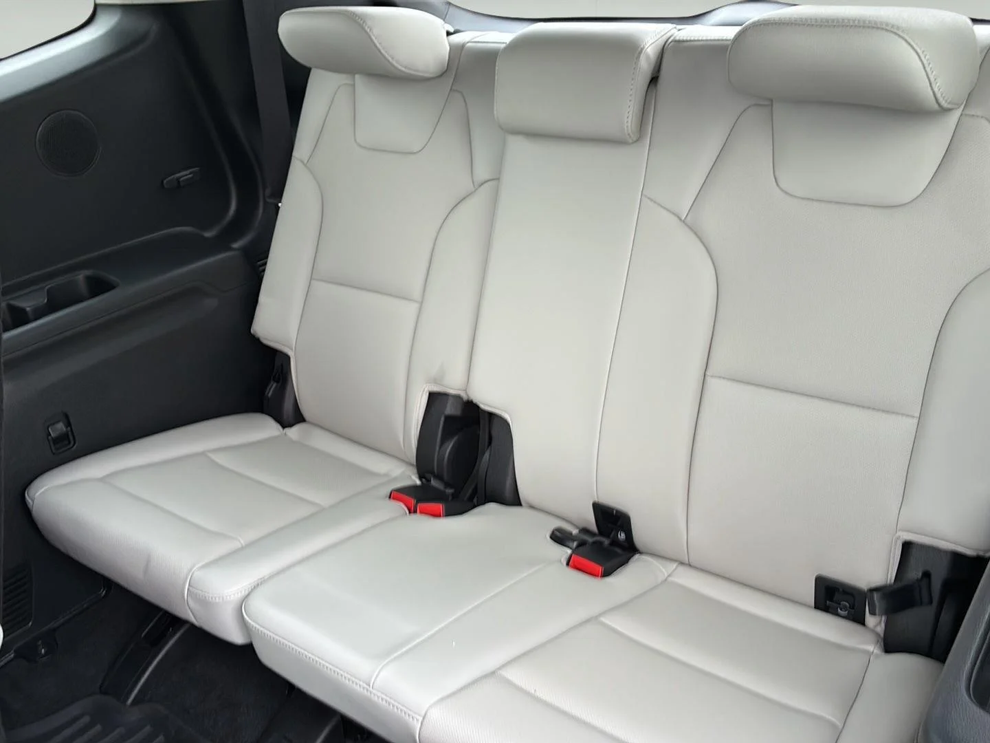 Used 2024 Dark Moss Kia SX image 15