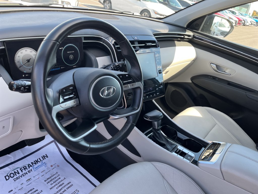Used 2023 Silver Hyundai SEL image 14