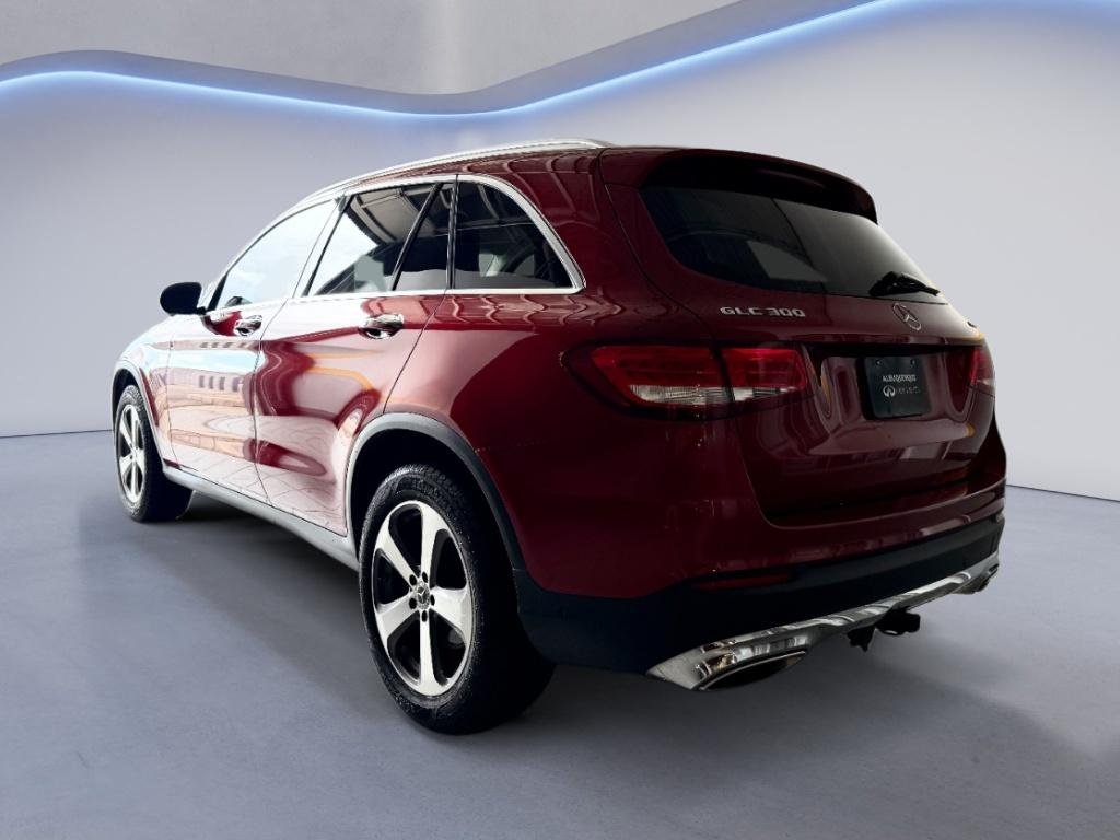 Used 2019 designo Cardinal Red Metallic Mercedes-Benz 300 image 6