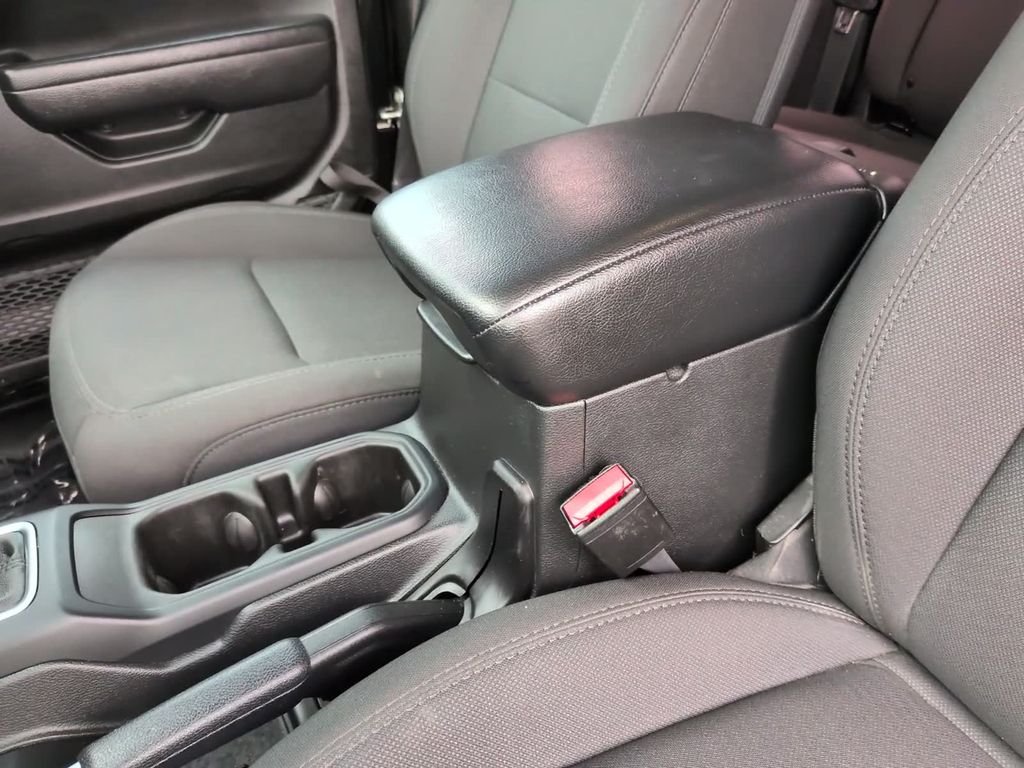 Used 2023 Black Jeep Sport S image 24
