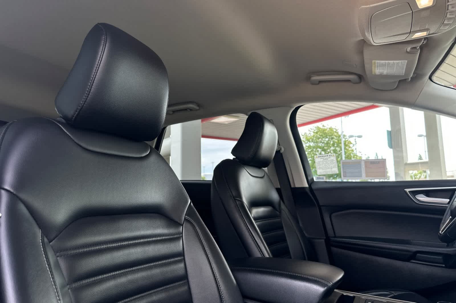 Used 2024 Carbonized Gray Metallic Ford SEL image 18