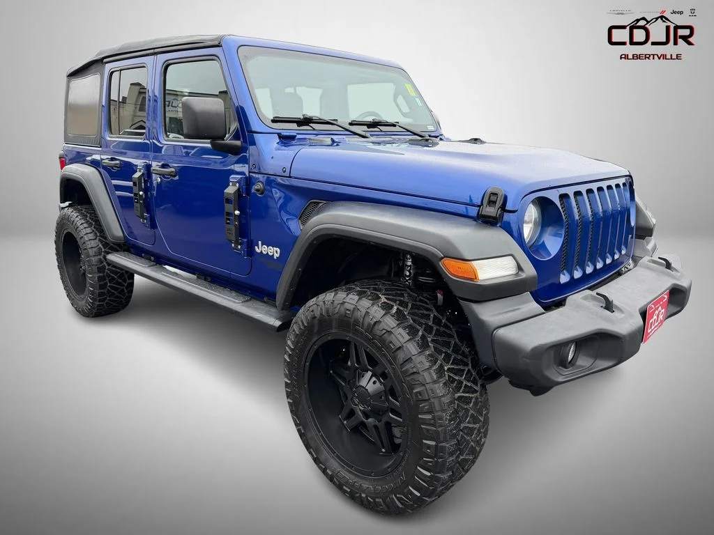 2019 Jeep Wrangler Sport S's photo