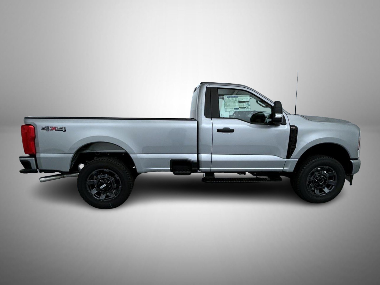 New 2027 Iconic Silver Metallic Ford XL image 4