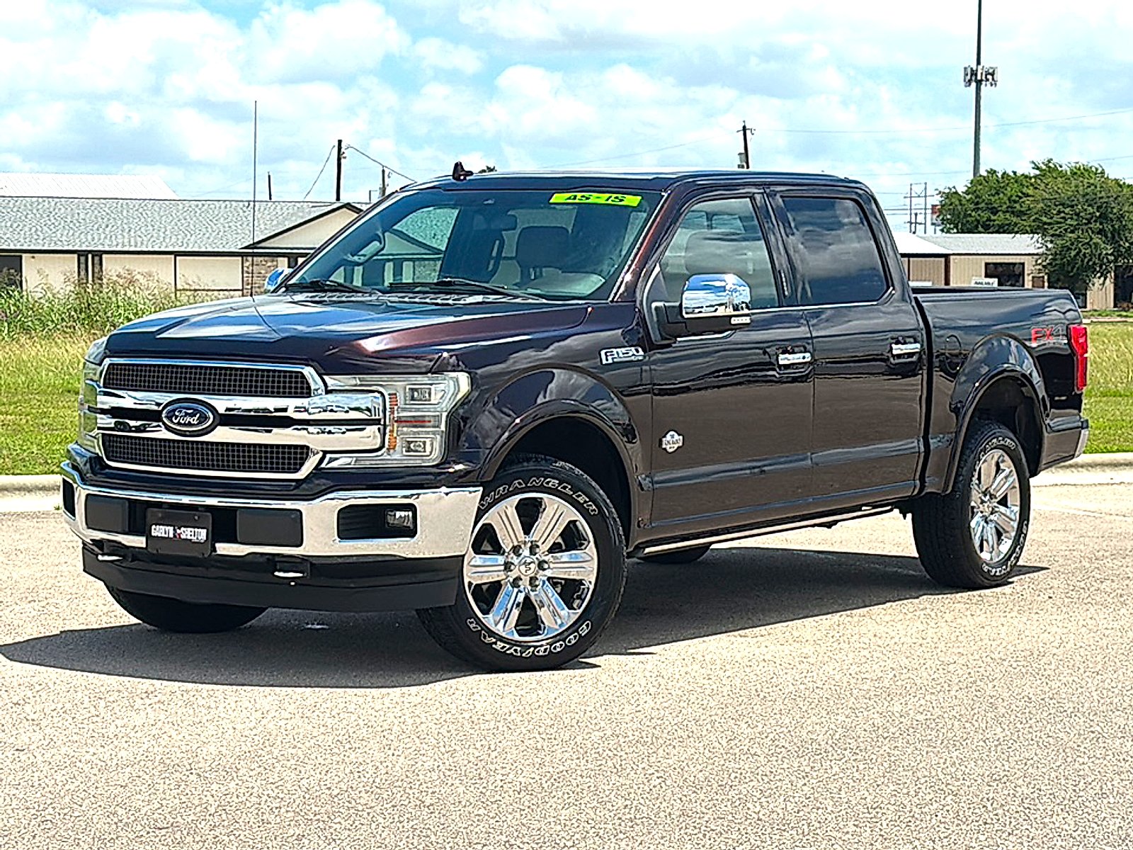 Used 2018 Guard Metallic Ford King Ranch image 2