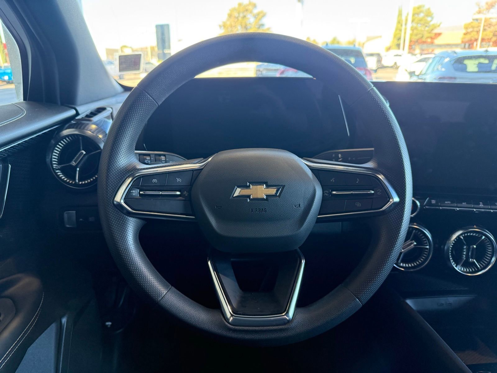2025 Chevrolet Blazer EV LT - Photo 17