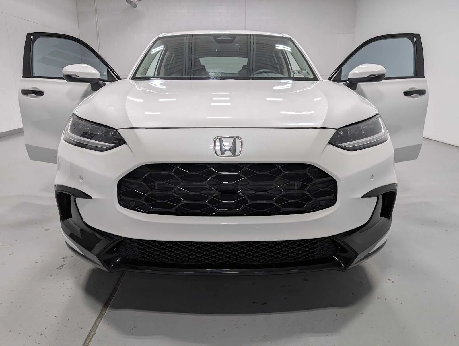 Certified Used 2026 Platinum White Pearl Honda AWD EX-L image 15