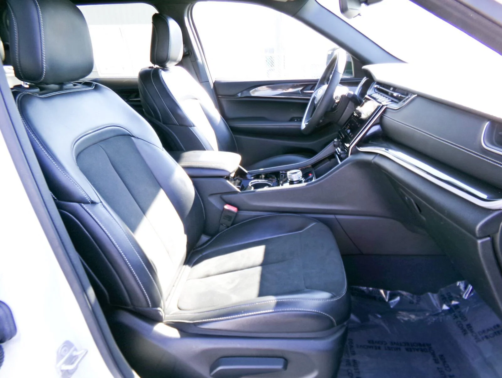 Used 2023 Bright White Clearcoat Jeep Altitude image 16