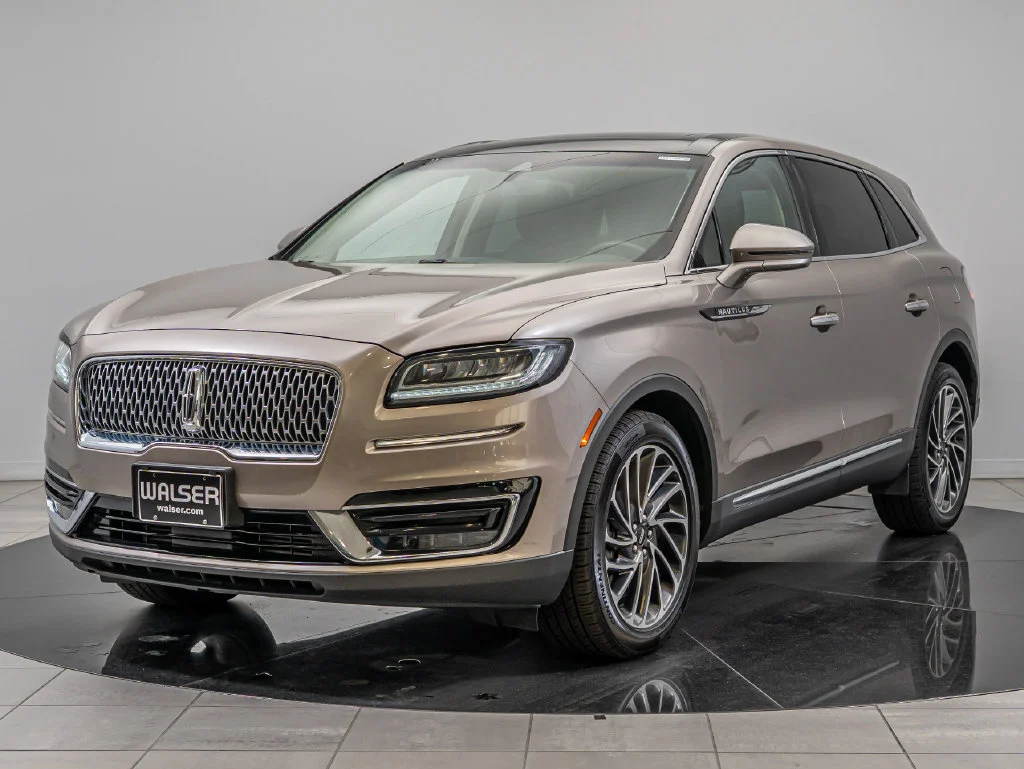 2020 Lincoln Nautilus Reserve